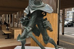 進撃の巨人④日田駅前
